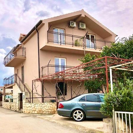 Apartments By The Sea Grebastica, Sibenik - 4881 Baselovici Εξωτερικό φωτογραφία