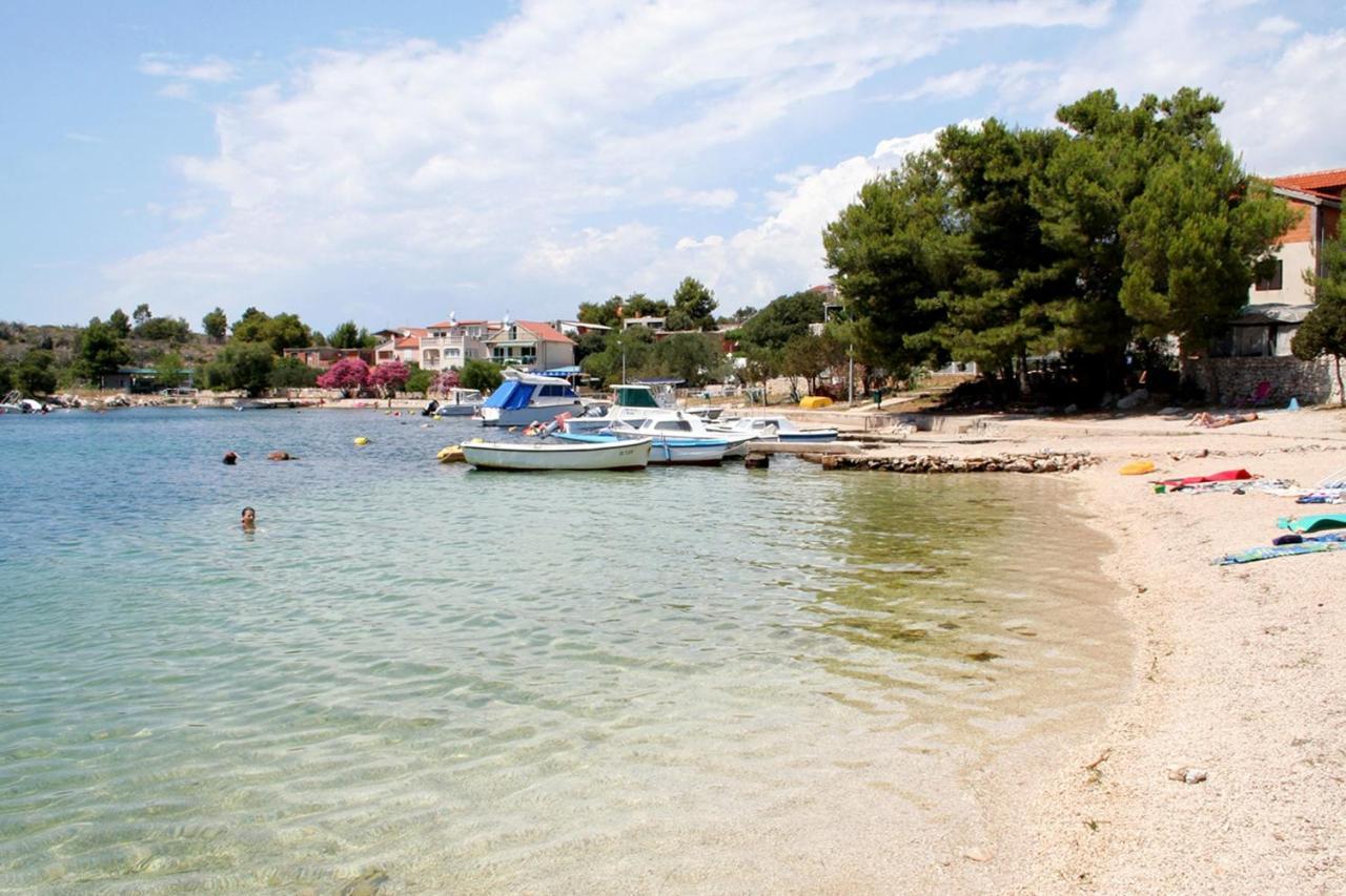 Apartments By The Sea Grebastica, Sibenik - 4881 Baselovici Εξωτερικό φωτογραφία