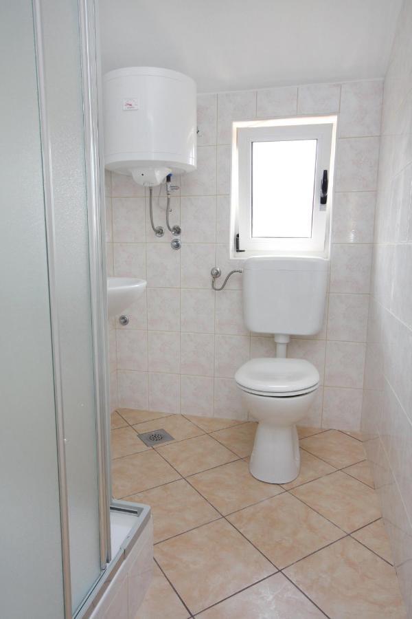 Apartments By The Sea Grebastica, Sibenik - 4881 Baselovici Εξωτερικό φωτογραφία