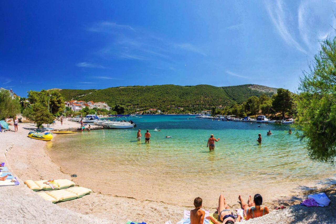 Apartments By The Sea Grebastica, Sibenik - 4881 Baselovici Εξωτερικό φωτογραφία