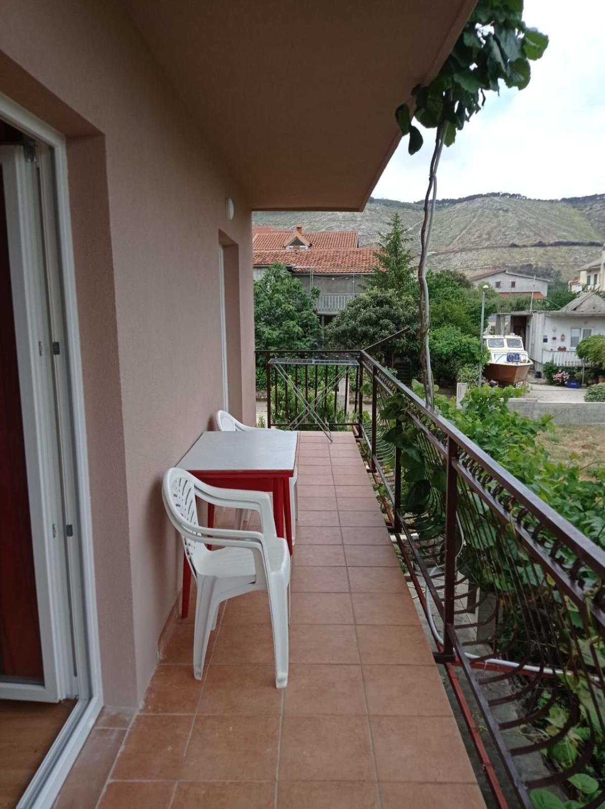 Apartments By The Sea Grebastica, Sibenik - 4881 Baselovici Εξωτερικό φωτογραφία