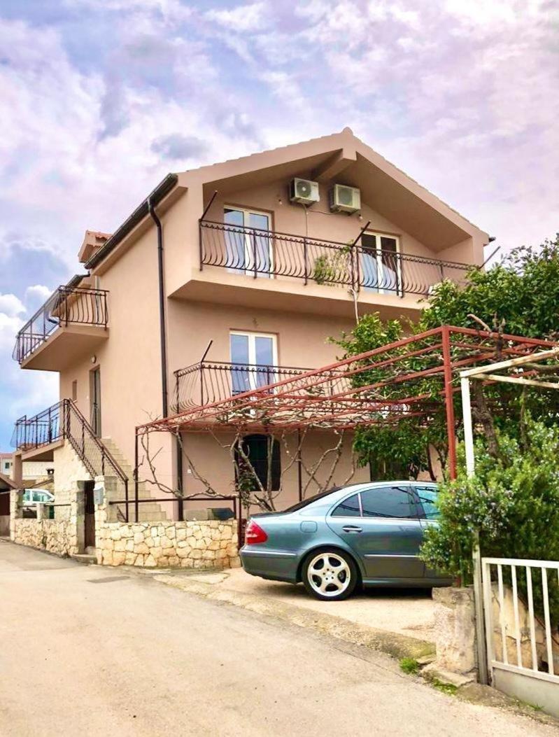 Apartments By The Sea Grebastica, Sibenik - 4881 Baselovici Εξωτερικό φωτογραφία